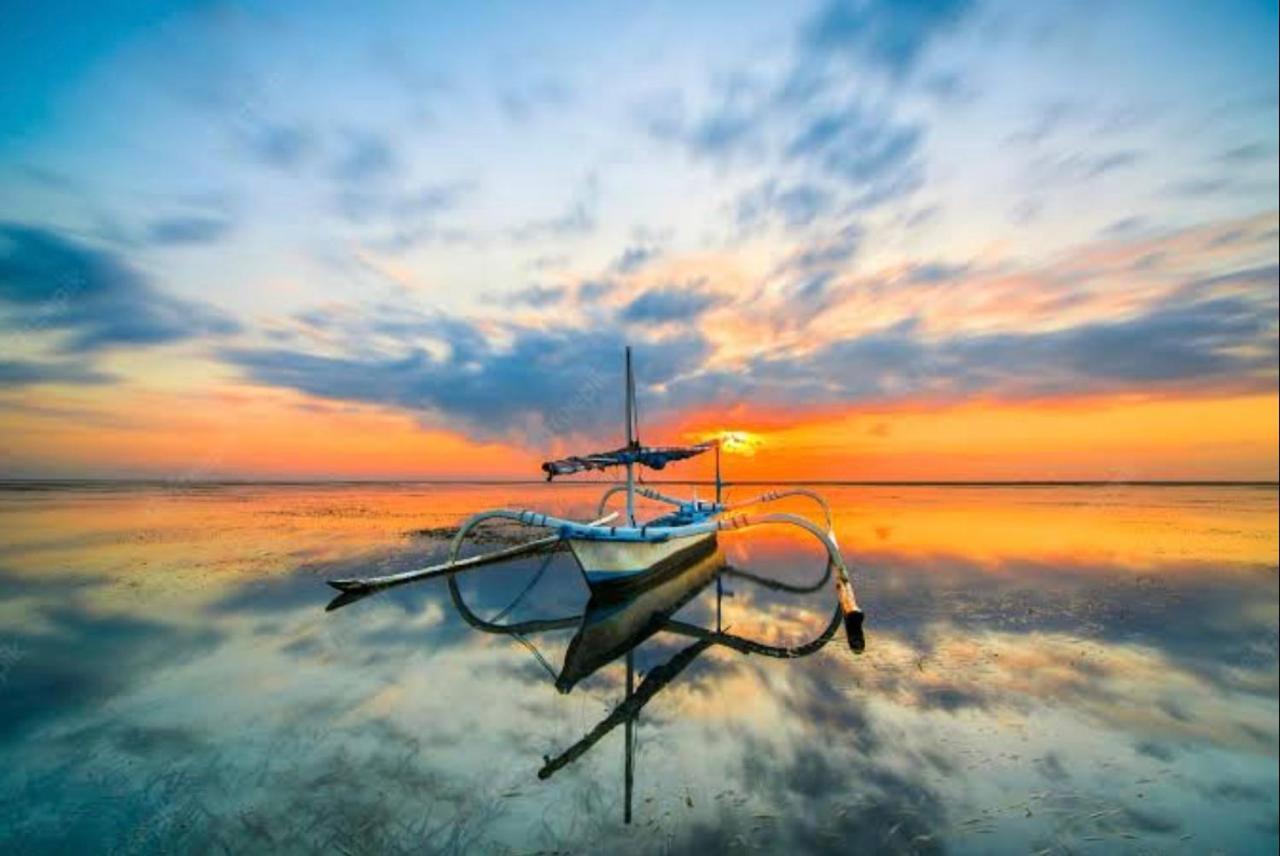 Louka Beach Bali Tianyar Kültér fotó