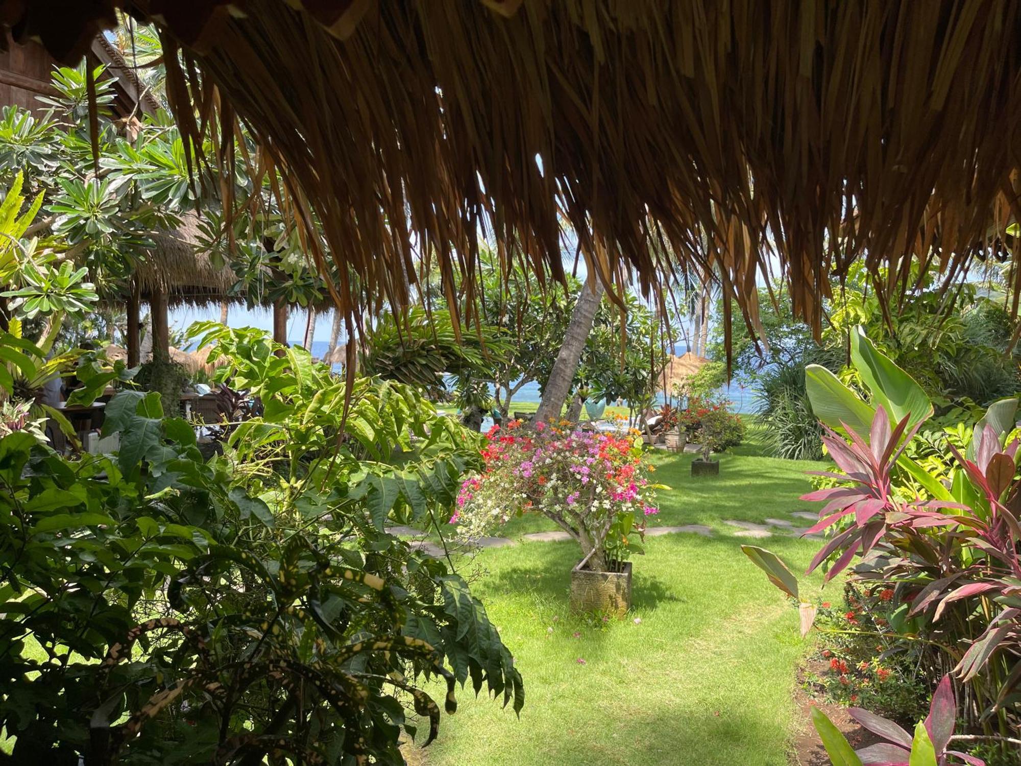 Louka Beach Bali Tianyar Kültér fotó