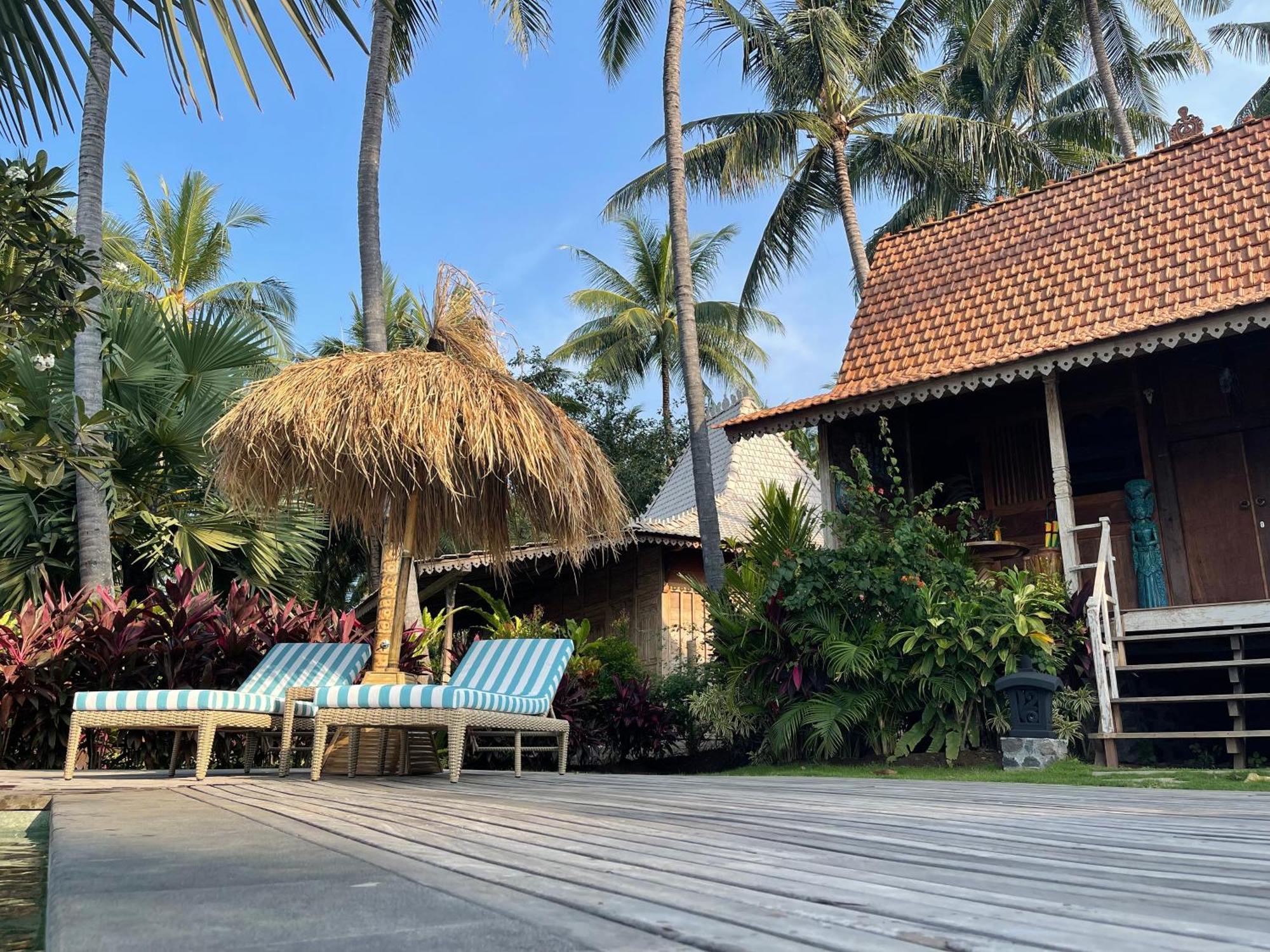 Louka Beach Bali Tianyar Kültér fotó