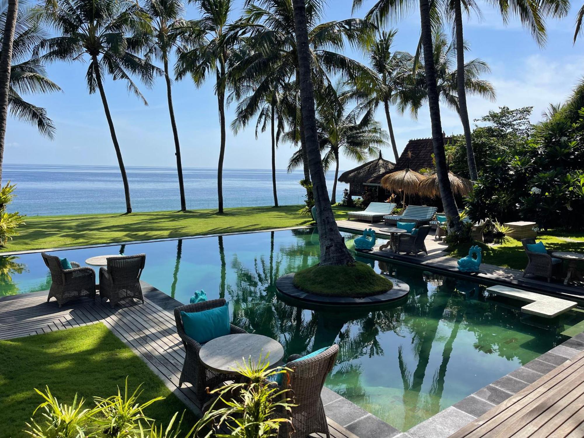 Louka Beach Bali Tianyar Kültér fotó