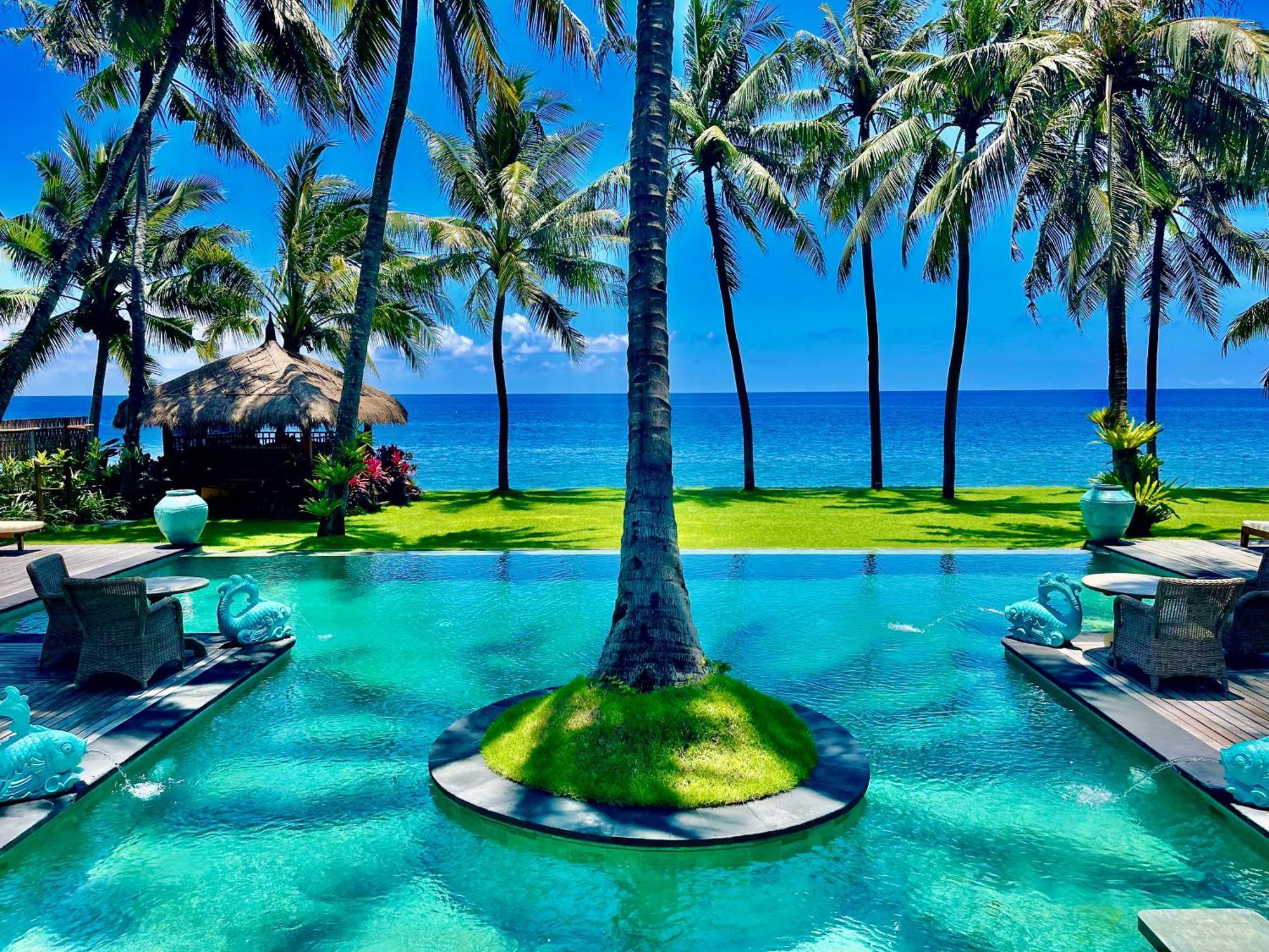 Louka Beach Bali Tianyar Kültér fotó