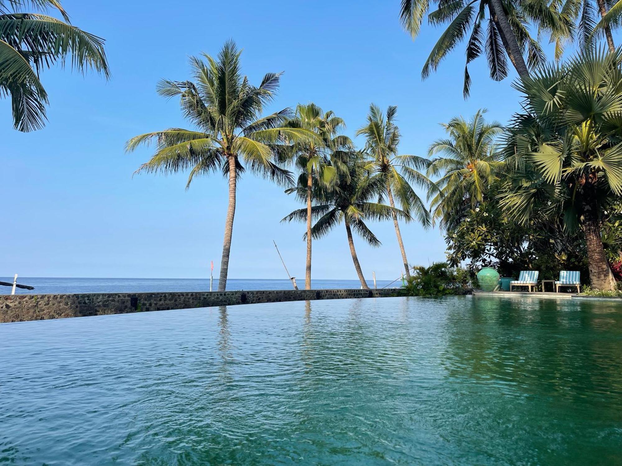 Louka Beach Bali Tianyar Szoba fotó