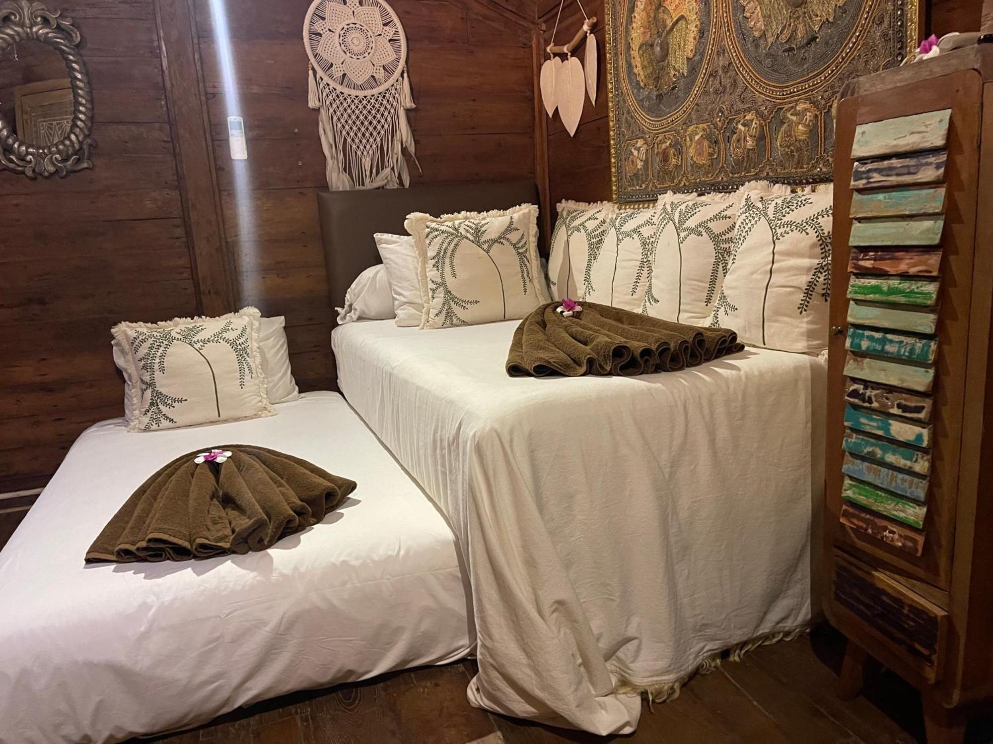 Louka Beach Bali Tianyar Kültér fotó